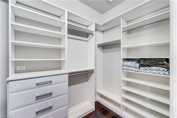 11555  Meadowrun  CIR, Fort Myers, FL 33913