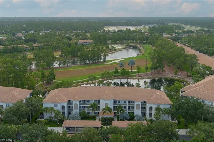 8247 Parkstone Pl 206, Naples, Florida 34120