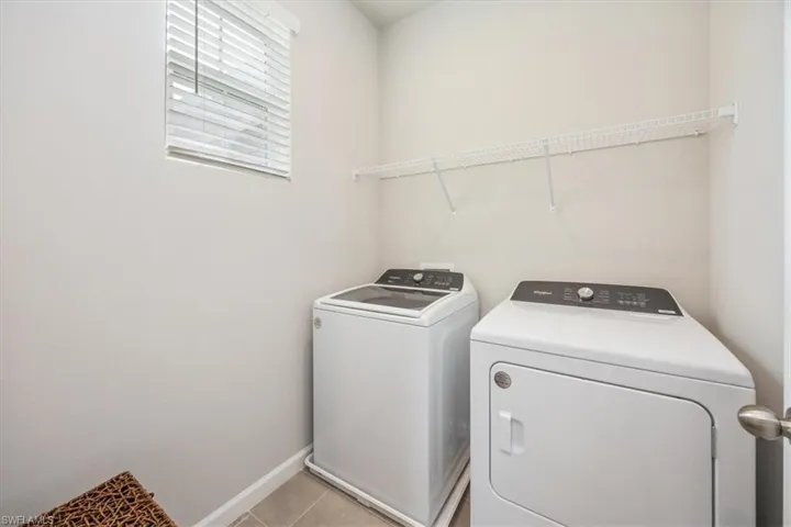 4687  Arboretum  CIR, Naples, FL 34112