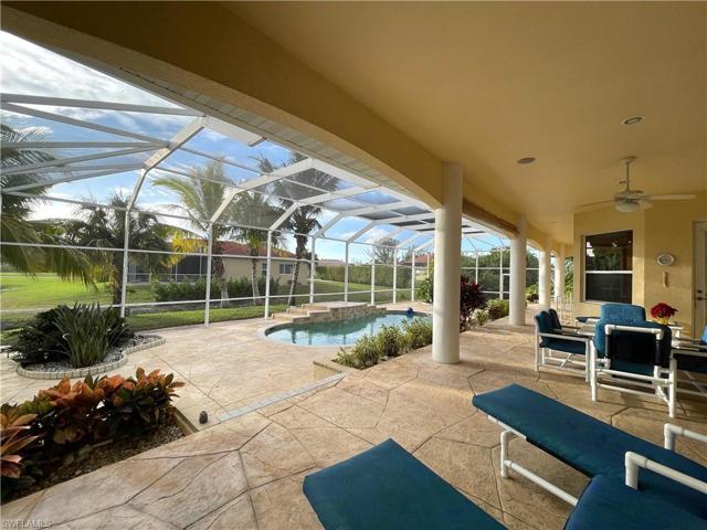 24893 Valdez CT, BONITA SPRINGS FL 34135