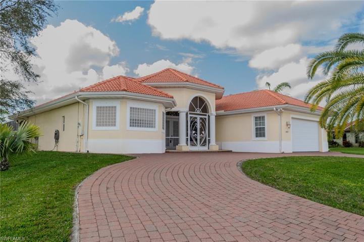 24893 Valdez CT, BONITA SPRINGS FL 34135