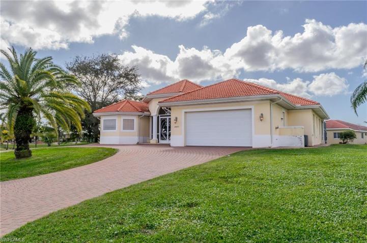 24893 Valdez CT, BONITA SPRINGS FL 34135