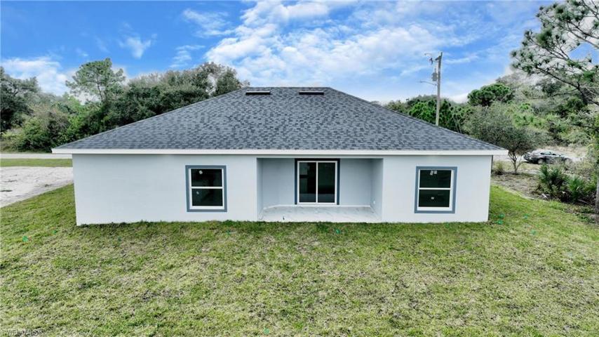 621  Tomasello  DR, Lehigh Acres, FL 33974