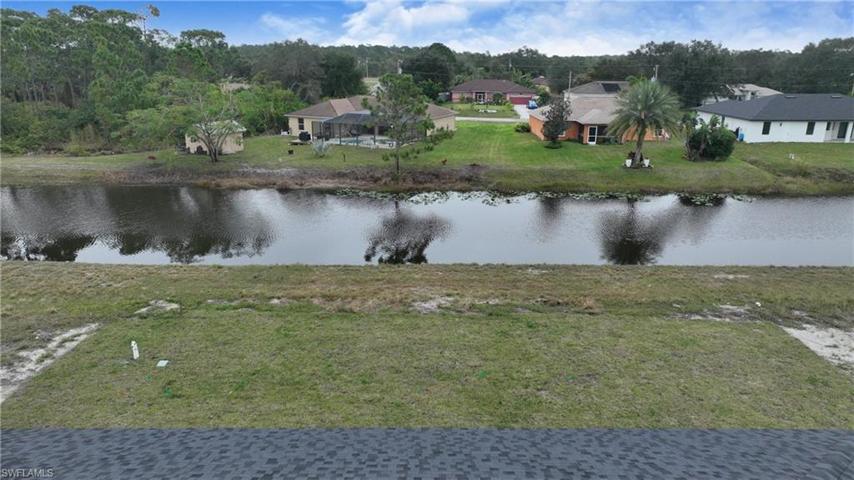 621  Tomasello  DR, Lehigh Acres, FL 33974