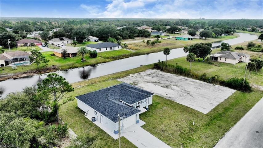 621  Tomasello  DR, Lehigh Acres, FL 33974