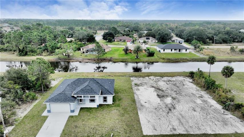 621  Tomasello  DR, Lehigh Acres, FL 33974