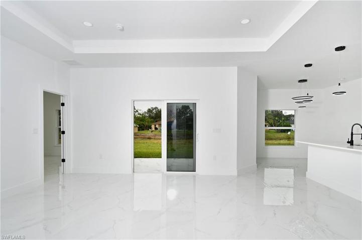621  Tomasello  DR, Lehigh Acres, FL 33974