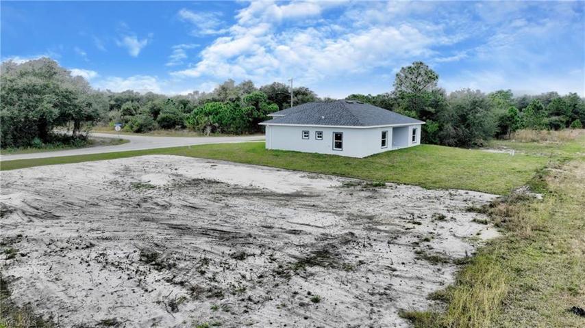 621  Tomasello  DR, Lehigh Acres, FL 33974