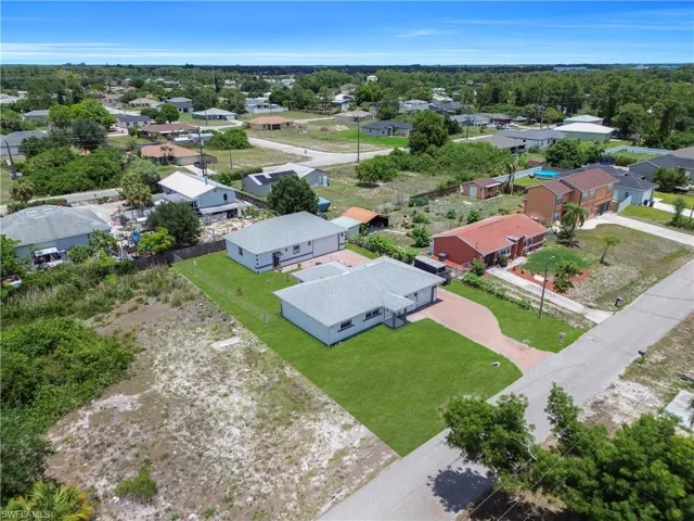 5314 4th St W, Lehigh Acres, Florida 33971