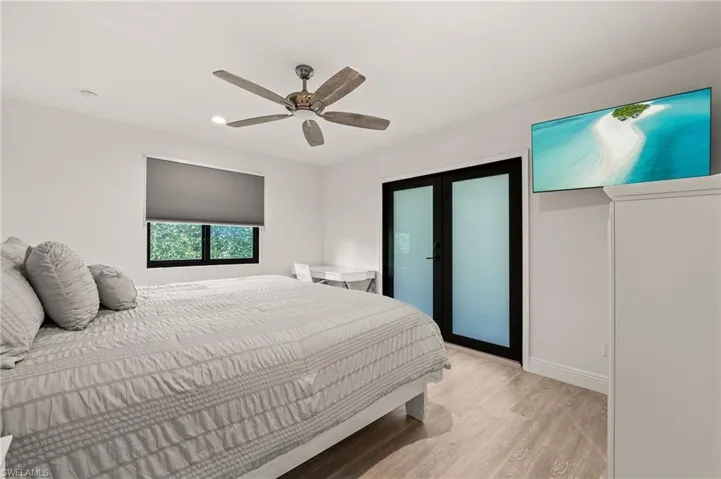 2307  Queens  WAY, Naples, FL 34112