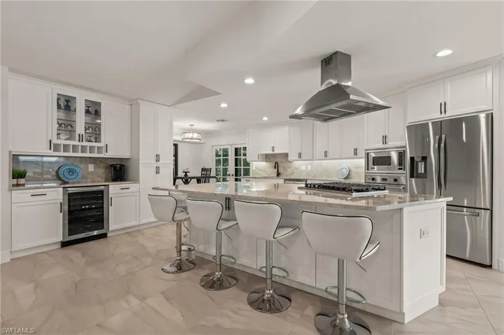 2307  Queens  WAY, Naples, FL 34112