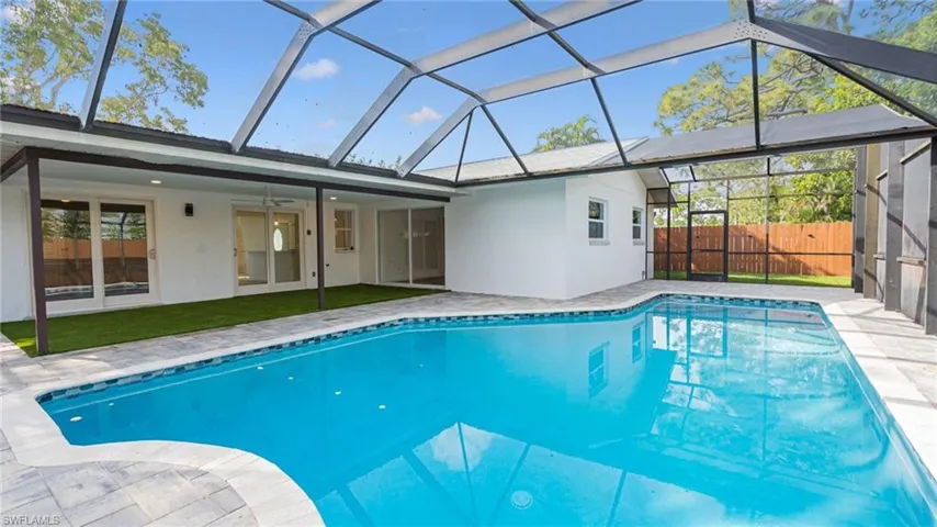 1393 White Cedar Ln, North Fort Myers, Florida 33917
