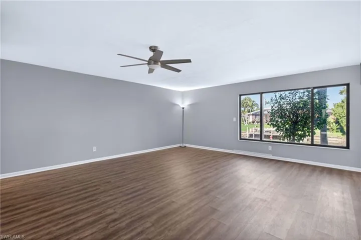 4904  Vincennes  ST, Cape Coral, FL 33904