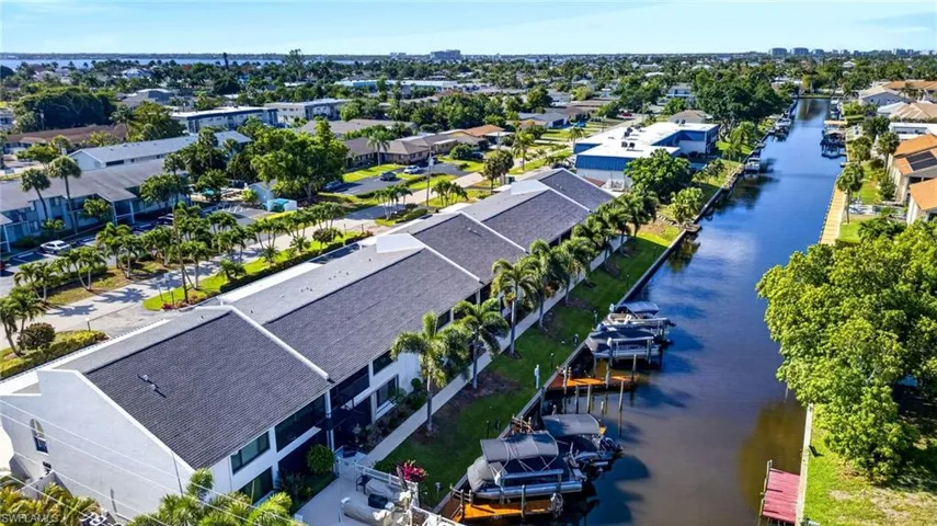 4904  Vincennes  ST, Cape Coral, FL 33904