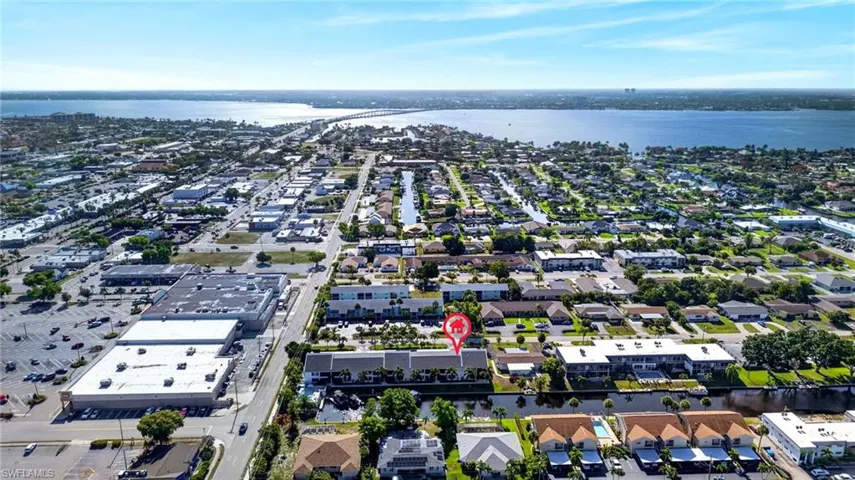 4904  Vincennes  ST, Cape Coral, FL 33904