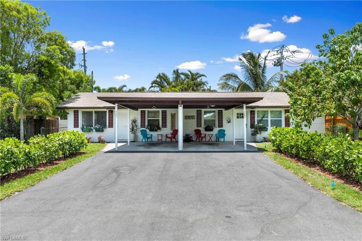 4681  Alhambra W CIR, NAPLES, FL 34103