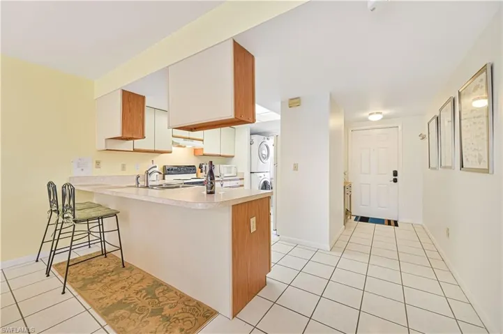 1936 Beach Pkwy # 112, Cape Coral, Florida 33904