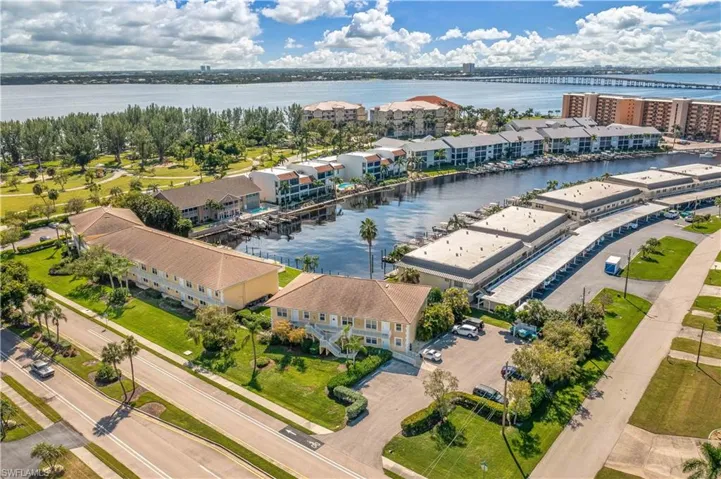 1936 Beach Pkwy # 112, Cape Coral, Florida 33904