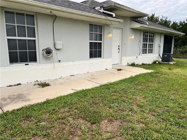 1543 Hightower Ave S, Lehigh Acres, Florida 33973