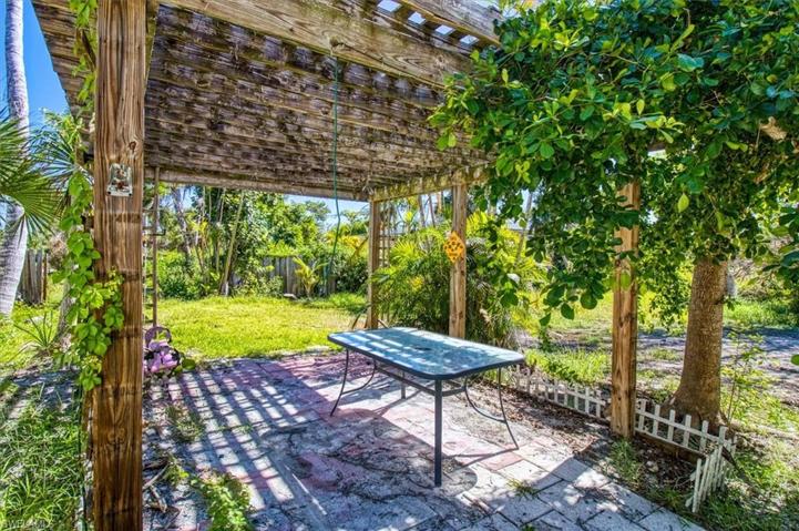 Covered patio for alfresco dining