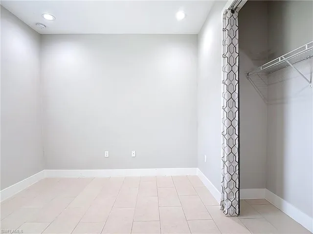 Guest bedroom 2