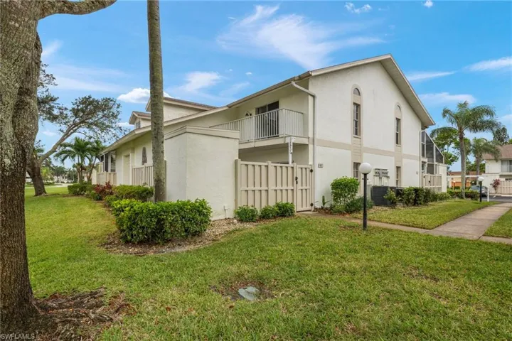 6891  Pentland  WAY, Fort Myers, FL 33966