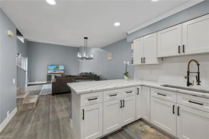 6891  Pentland  WAY, Fort Myers, FL 33966
