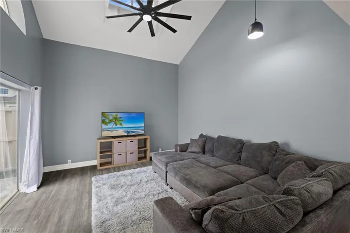 6891  Pentland  WAY, Fort Myers, FL 33966