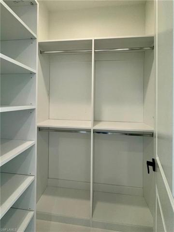 Closet 1