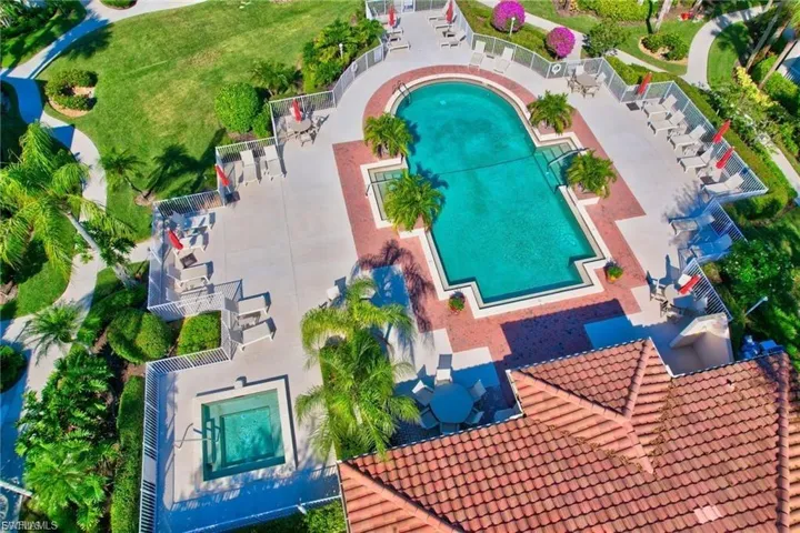 Bird's eye view of a pool area