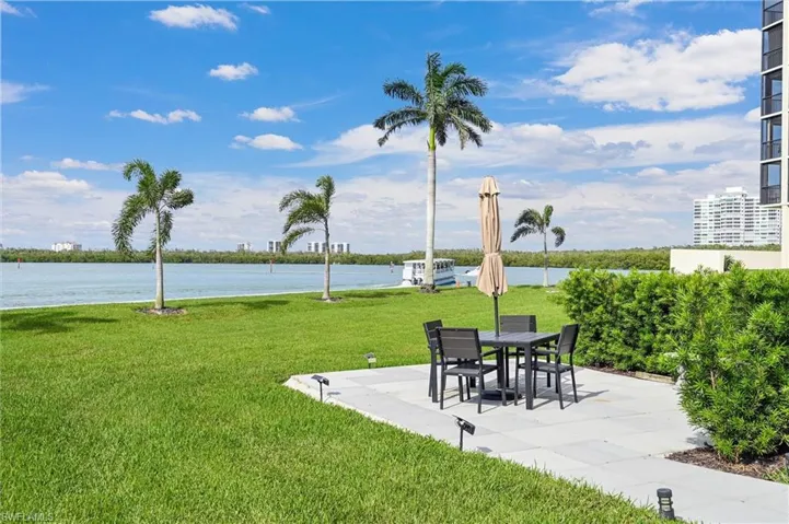 17 Bluebill Ave 803, Naples, Florida 34108