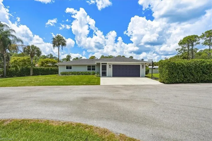 631 5th St Sw, Naples, Florida 34117