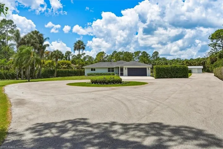 631 5th St Sw, Naples, Florida 34117