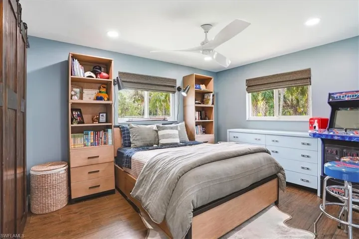 631 5th St Sw, Naples, Florida 34117
