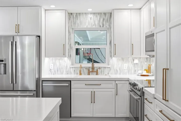 631 5th St Sw, Naples, Florida 34117