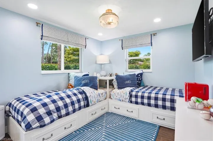 631 5th St Sw, Naples, Florida 34117