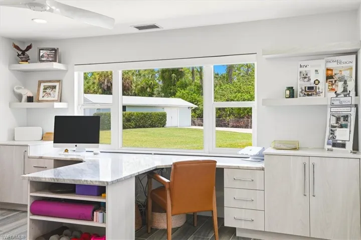631 5th St Sw, Naples, Florida 34117