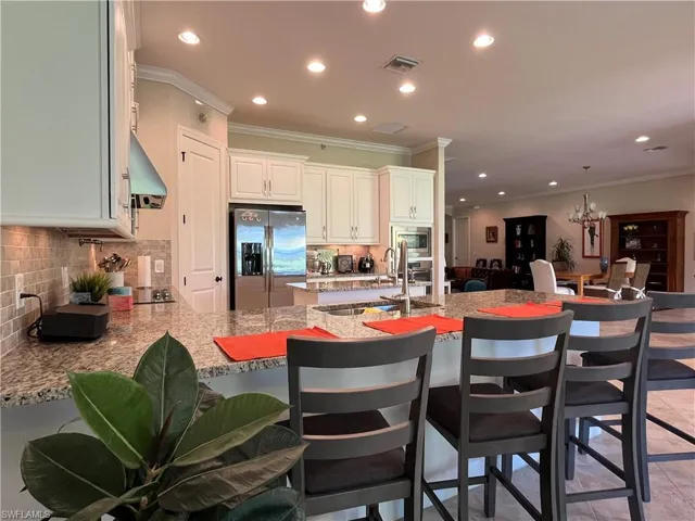 Well-Equipped Gourmet Kitchen!