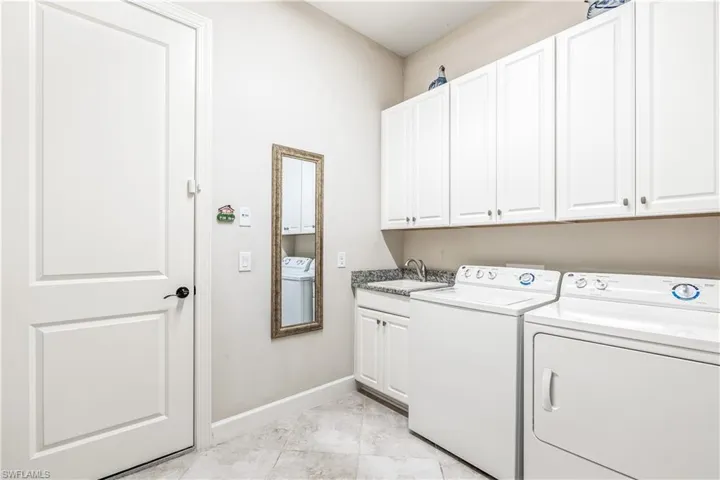Laundry Room with Built-In Sink/Cabinets