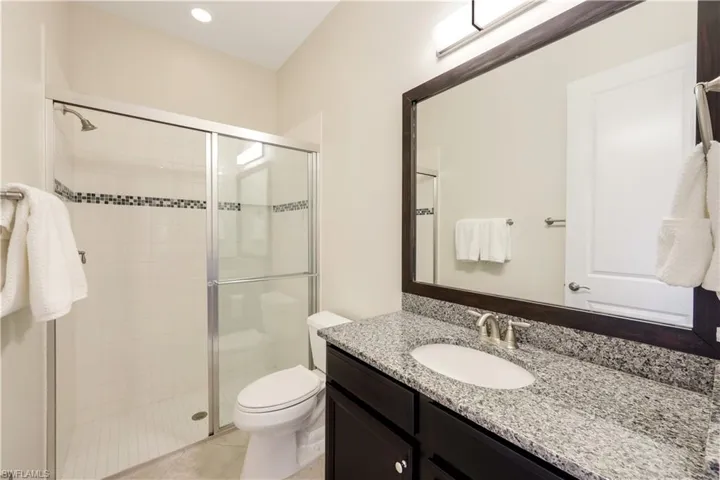 Guest Bedroom ensuite