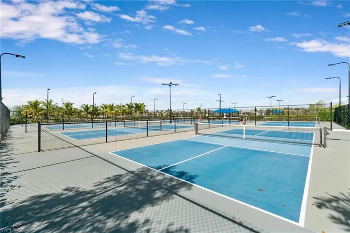 Tennis & Pickleball