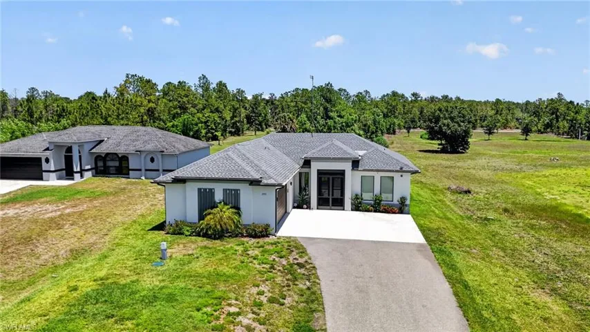 2973  47th NE AVE, Naples, FL 34120