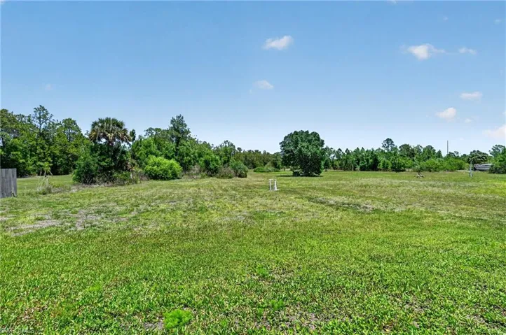 2973  47th NE AVE, Naples, FL 34120