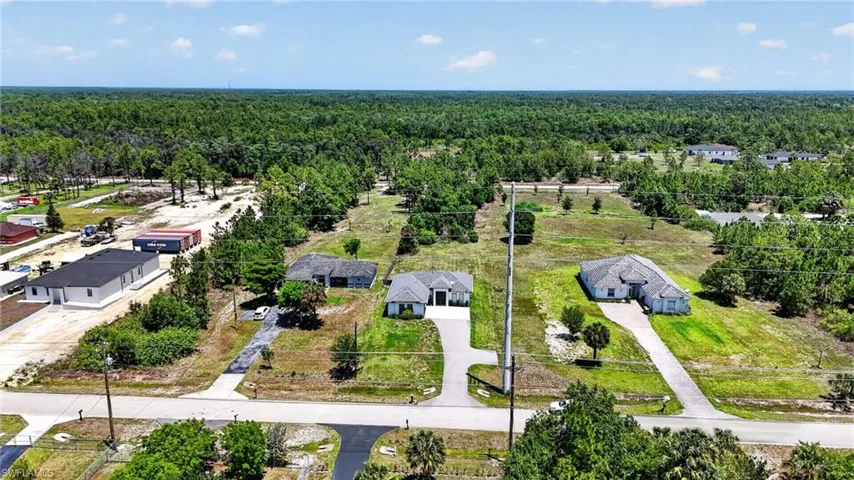 2973  47th NE AVE, Naples, FL 34120