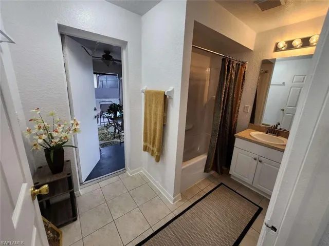122 Nw 9th Ter, Cape Coral, Florida 33993