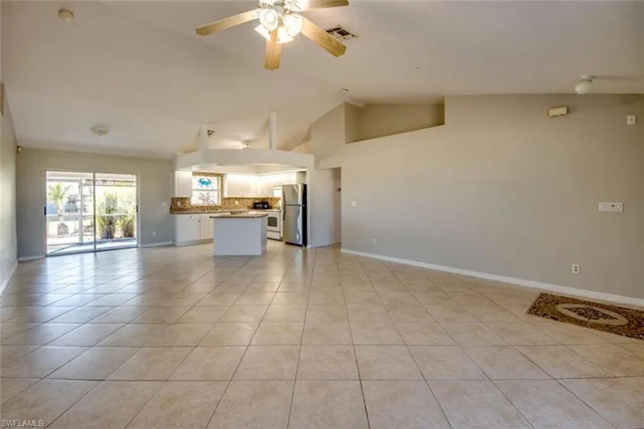 122 Nw 9th Ter, Cape Coral, Florida 33993
