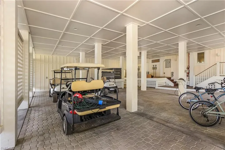 Generous storage