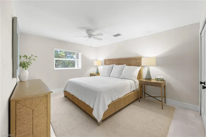 283 Palm Lake Dr, Sanibel, Florida 33957