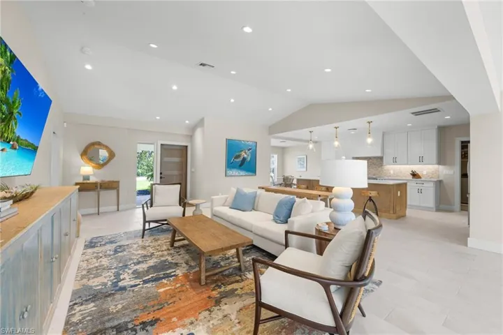 283 Palm Lake Dr, Sanibel, Florida 33957