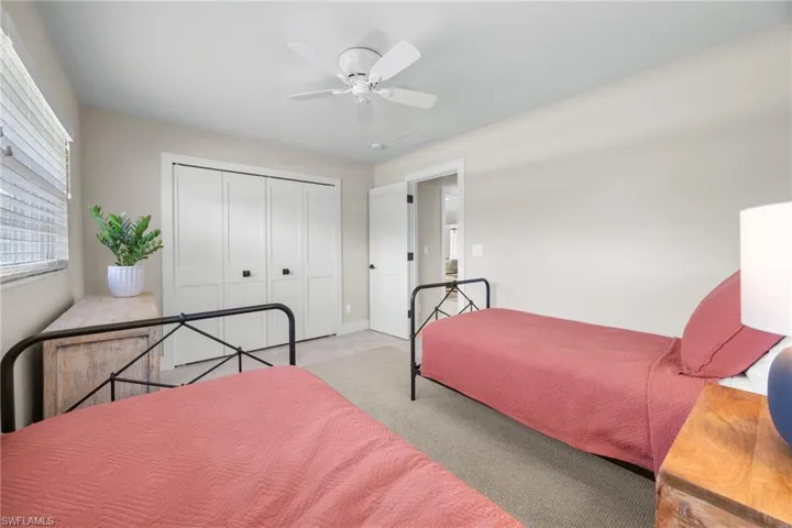 283 Palm Lake Dr, Sanibel, Florida 33957